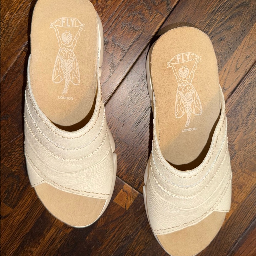 Fly London Women's Cream Sandals